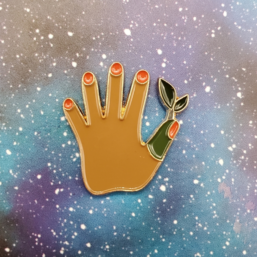 Green Thumb Enamel Pin